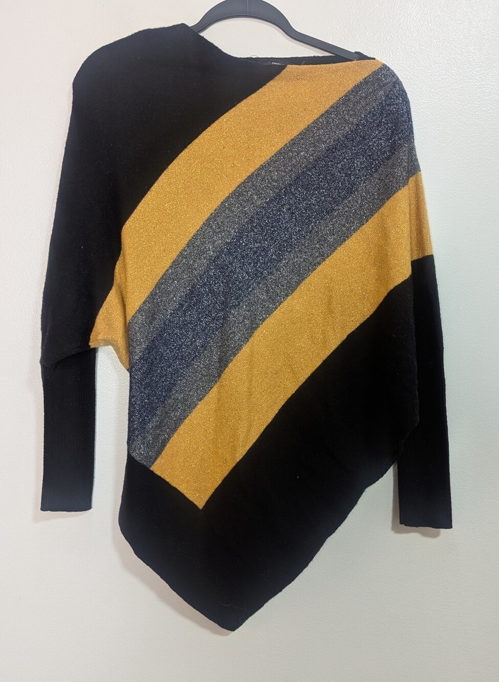 Ronheng Fashion Sz 105 (US L/XL) Made in Japan 100% Cashmere Asymmetric Sweater